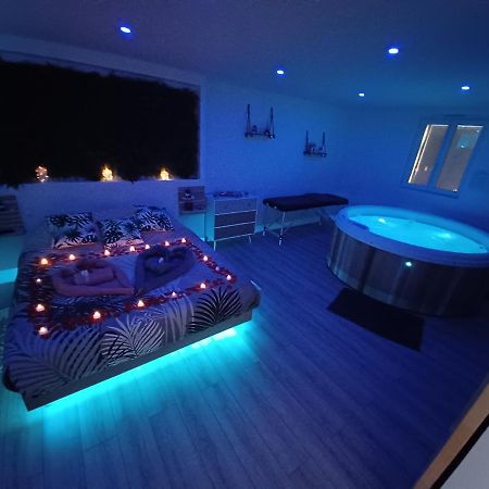 Hotel Gite Et Spa Au Secret Du Bonheur à Pouilly-sur-Serre Extérieur photo