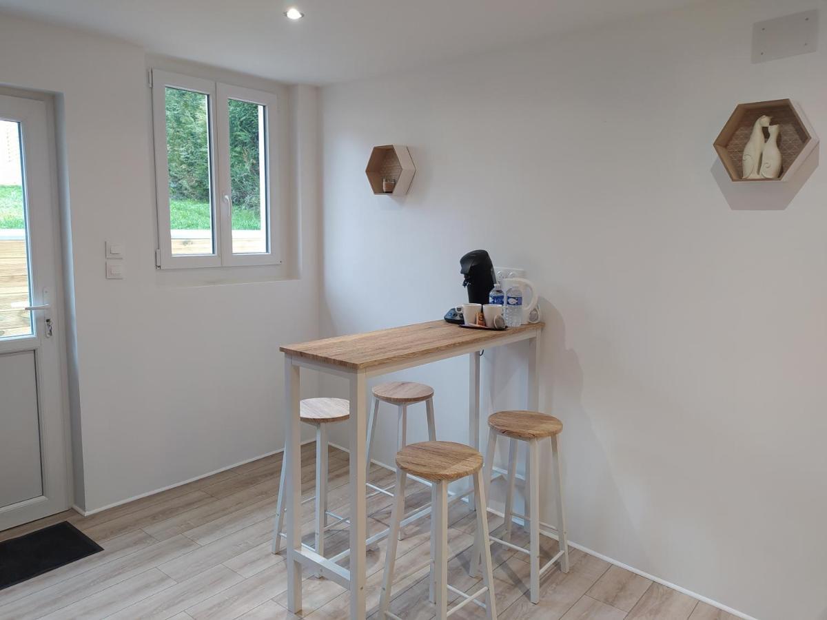Hotel Gite Et Spa Au Secret Du Bonheur à Pouilly-sur-Serre Extérieur photo